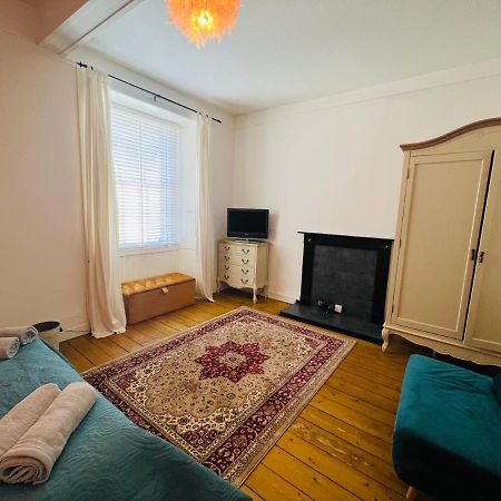 Old Town Centre Apartment 5 Mins To Edinburgh Castle Exterior photo